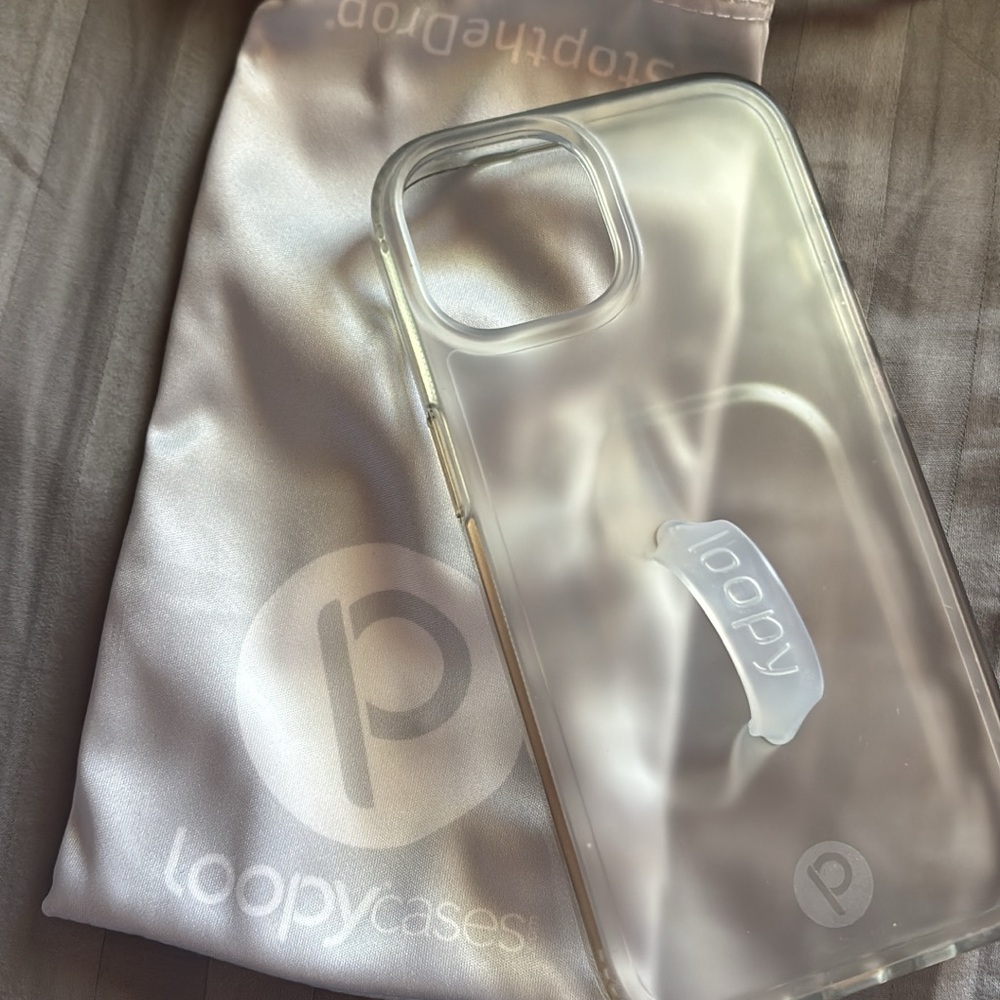 Loopy Case Clear Matte iPhone 15 Case